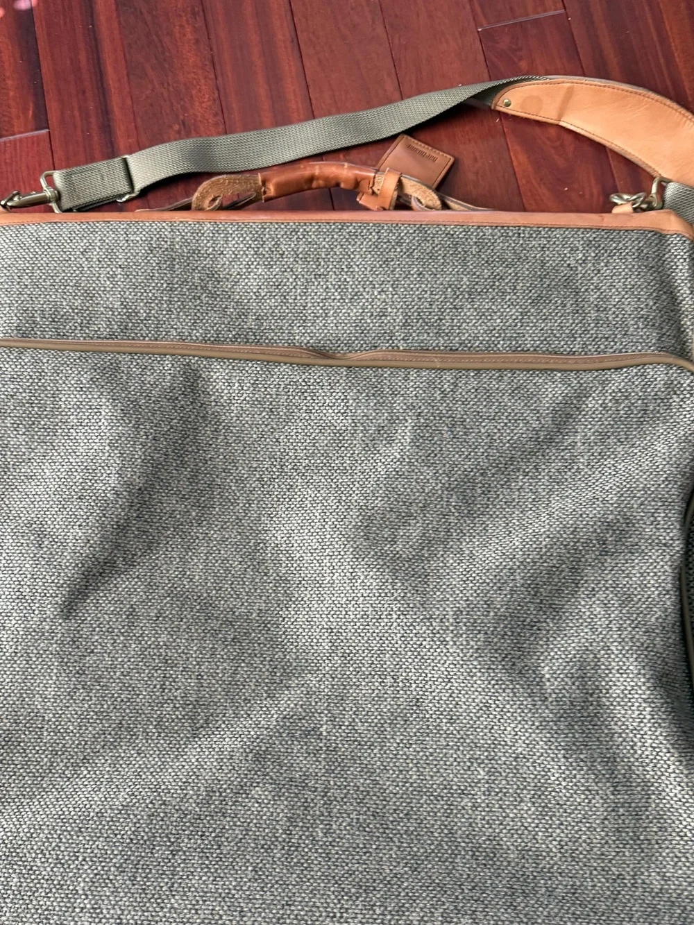 Hartmann Tweed & Leather Garment Bag Luggage 22 in wide